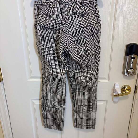 Theory Black White Plaid Cropped Slim Ankle Pants - Academia / Preppy - Picture 5 of 10